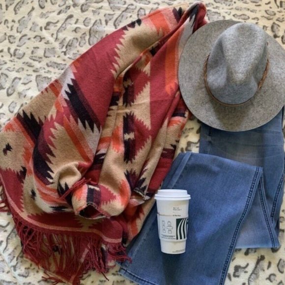 New Western Aztec Native Wrap Blanket Cardigan Sweater Ruana Women's Boho Vtg - Picture 3 of 11